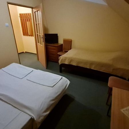 Hotelik Orlik Legnickie Pole Ngoại thất bức ảnh