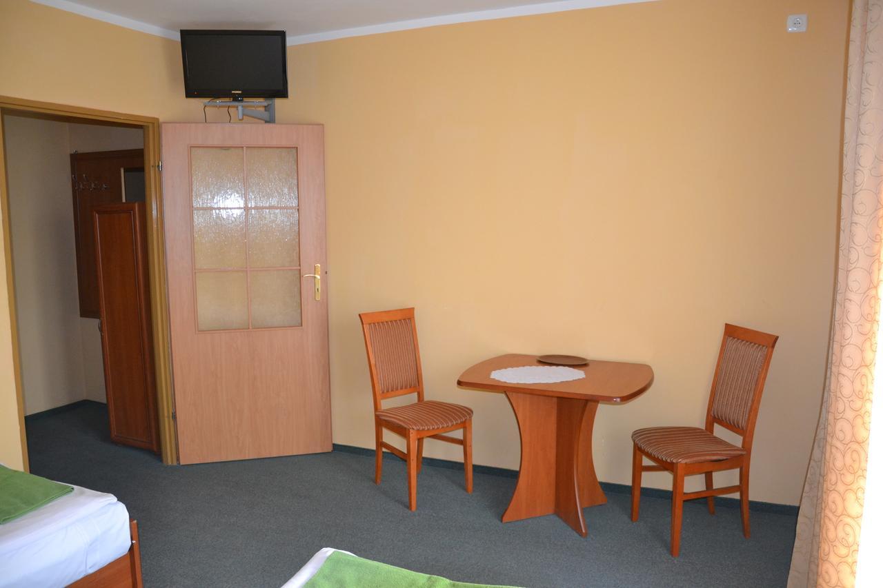 Hotelik Orlik Legnickie Pole Phòng bức ảnh