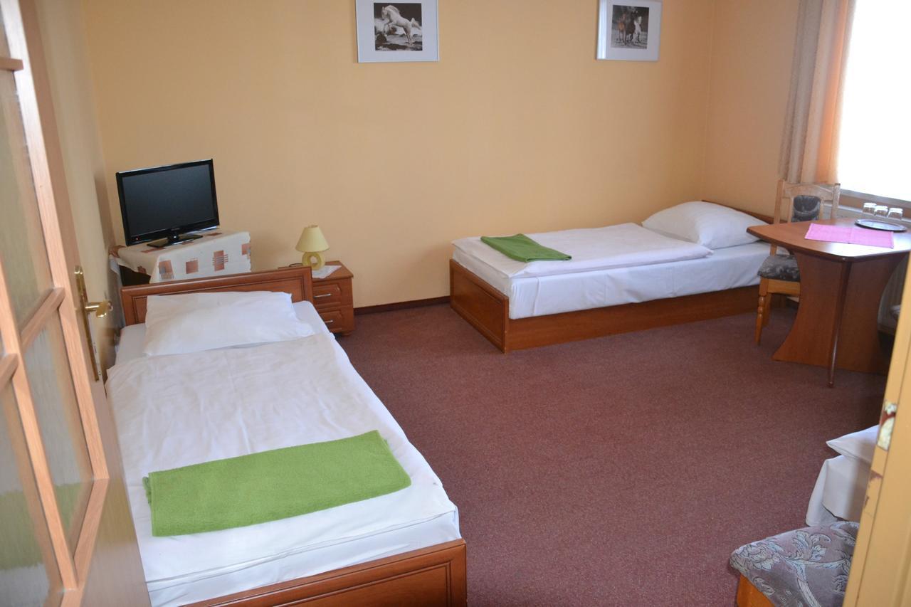 Hotelik Orlik Legnickie Pole Phòng bức ảnh
