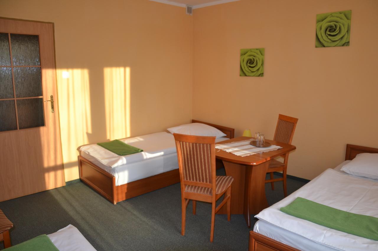 Hotelik Orlik Legnickie Pole Phòng bức ảnh